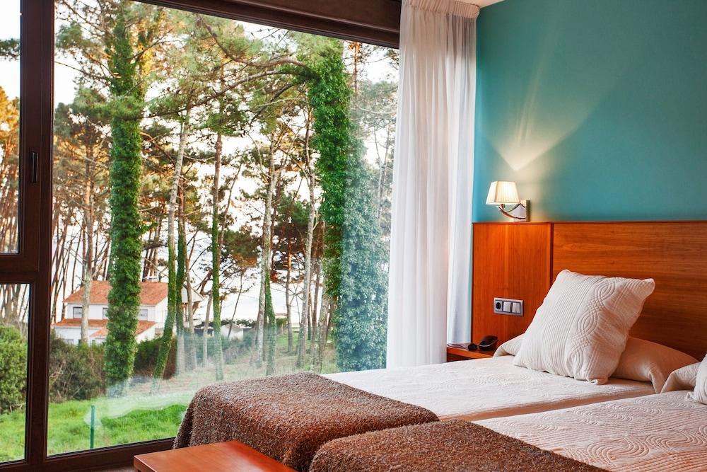 Hotel Alen Do Mar Финистере Екстериор снимка